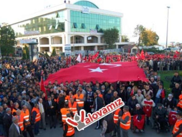 Yalova’dan Teröre Lanet Yağdı