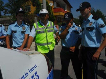 Polis Okulu Öğrencileri Yalova'da Staj Görüyor