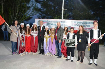 Kaytazdere’de Uluslar Arası Folklor Gösterisi