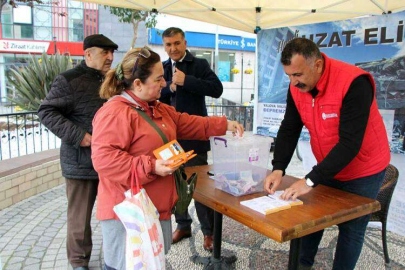 Depremzedeleri Bayramda Da Yalnız Bırakmayacaklar