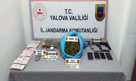 Jandarma 2,5 Kilo Skunk Ele Geçirdi