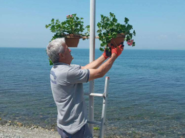 Çınarcık’ta Sokak Lambaları Çiçek Açtı