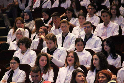 Yaü Öğrencileri, Temel Tıp Eğitimine Başladılar