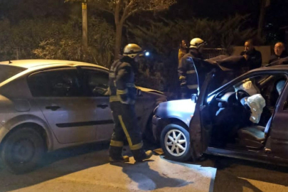 Samanlı Köyü'nde Trafik Kazası: 2 Yaralı